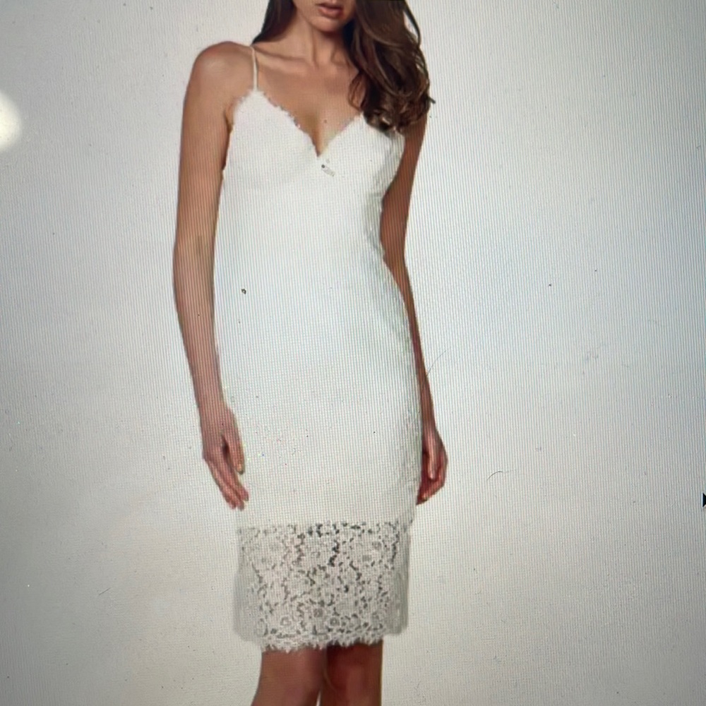 Brand new X-small ivory Bardot Sienna Lace Cocktail Dress